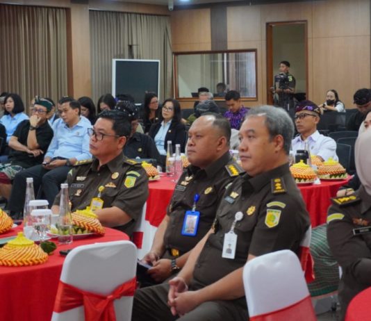 Kejati Bali Perjuangkan Dokumen Kependudukan bagi Anak Terlantar