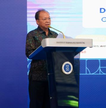 ‘Keynote Speaker’ Konferensi Internasional di ITB, Gubernur Koster: Transformasi Digital harus Perkuat Budaya dan Kearifan Lokal