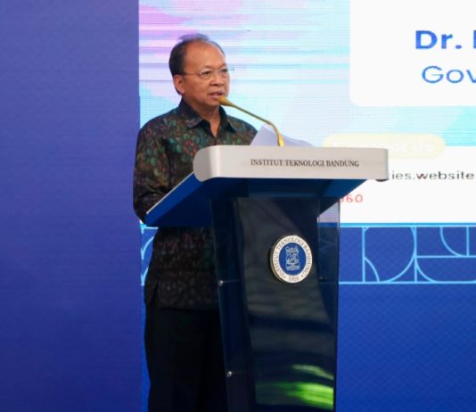 ‘Keynote Speaker’ Konferensi Internasional di ITB, Gubernur Koster: Transformasi Digital harus Perkuat Budaya dan Kearifan Lokal