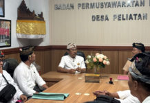 Mantan Kadis, Cok Agusnawa Daftar Calon Perbekel Peliatan