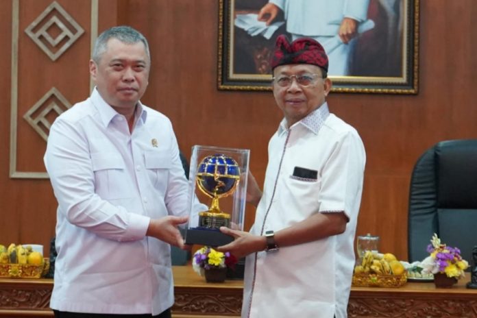 Menhub Dan Gubernur Koster Bahas Revitalisasi Pelabuhan Celukan Bawang Hingga 'Water Taxi' 2