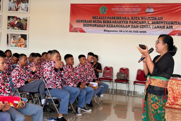 Paskibraka Tak Hanya Dikawal Baris Berbaris, Bawaslu Tanamkan Spirit Demokrasi 1
