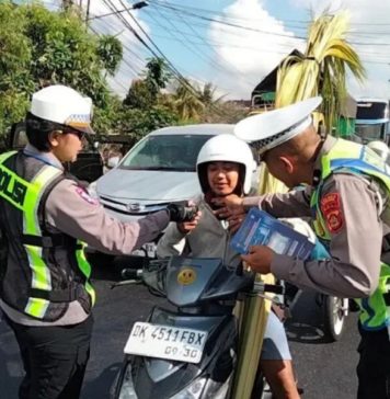 Pelanggaran WNA Didominasi Tak Pakai Helm
