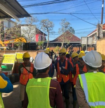 Pemkab Jembrana Tegaskan Proyek Penataan Kota dan Pedestrian Patuhi Standar K3