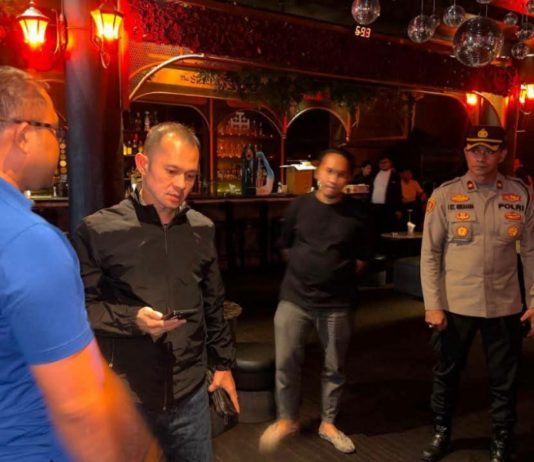 Penembakan di Bar Jalan Pantai Berawa, Satpam dan WNA Terluka