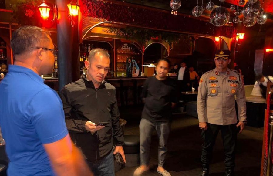 Penembakan di Bar Jalan Pantai Berawa, Satpam dan WNA Terluka
