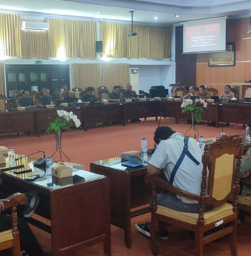 Wacana Pemindahan Penyeberangan ke Celukan Bawang, Pengemudi Logistik Datangi DPRD