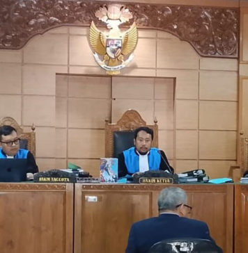 Penghentian Lift Kaca Mestinya Sesuai Prosedur
