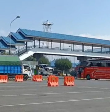 Penyeberangan Selat Bali Buka Tutup Dampak Angin Kencang