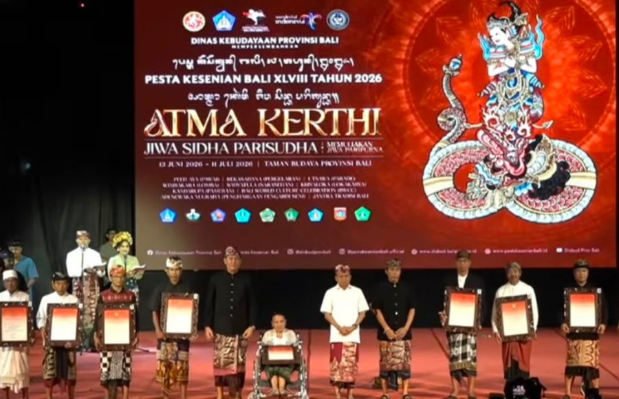 PKB XLVIII Resmi Ditutup, 12 Seniman Terima Adhi Sewaka Nugraha