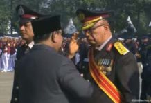Presiden Anugerahkan Pangkat Kehormatan pada Mantan Ajudan Soekarno