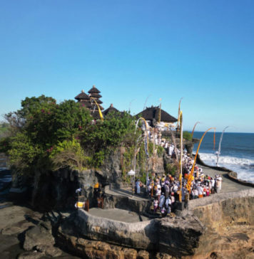 Pujawali Berlangsung Lancar, Kunjungan ke Tanah Lot Tetap Normal
