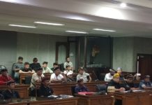 Ratusan Krama Desa Adat Telun Wayah Datangi DPRD Karangasem