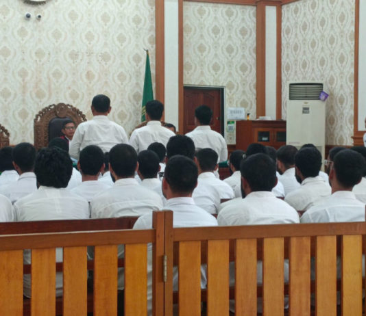 Saksi Polisi Beber Peristiwa Penggerebekan 35 WNA India