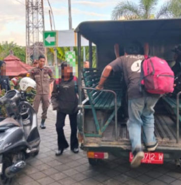 Satpol PP Pulangkan Sejumlah Anak Jalanan