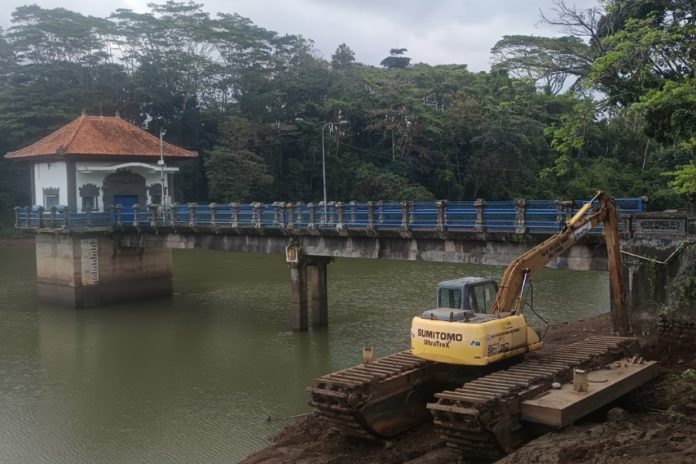 Sedimen Menumpuk, Bendungan Telaga Tunjung Dinormalisasi Hingga Akhir Tahun 1