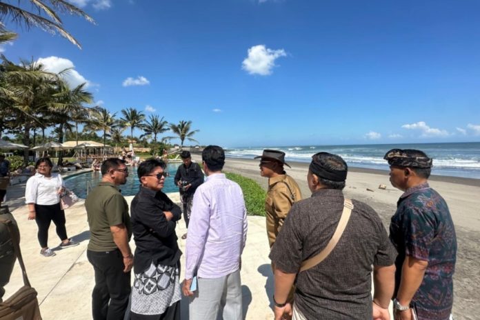 Sidak Glamping, Pansus TRAP Temukan Dugaan Pelanggaran Sempadan Pantai Dan Penyempitan Akses Pura Dalem 1
