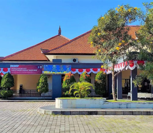 Viral Keluhan Pelayanan RSUD Giri Emas, Bupati Janji Evaluasi dan Benahi Fasilitas