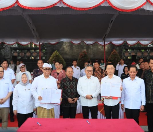 Wali Kota Denpasar Teken PKS-BSAT Lahan Proyek PSEL