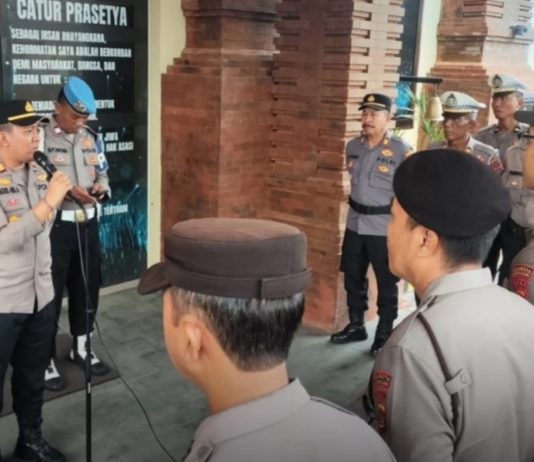 Wilkum Banyak THM, Kapolsek Densel Awasi Personelnya