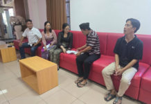 Bingung Tanpa Bekal Usai Bebas, Staf Sekretariat DPRD Gianyar Ulurkan Bantuan Pada Dua Mantan Napi