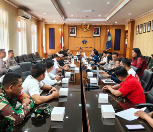 Evaluasi MRLL di Jalan Gatsu Timur, Road Barrier Tetap Dipasang