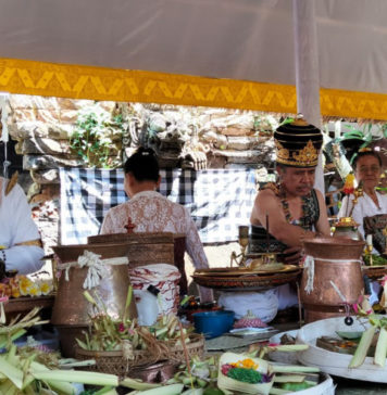 100 Tahun Belum Pernah Terlaksana, Desa Adat Kesiman Gelar Padudusan Agung di Pura Dalem Kahyangan