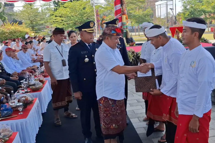891 WBP Lapastik Dan 98 WBP Rutan Bangli Terima Remisi HUT RI Ke 81 1