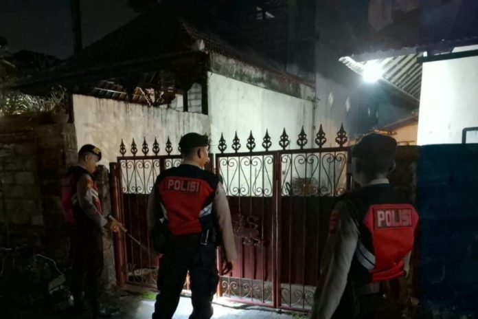 Antisipasi Curat Hingga Curanmor, Polisi Patroli Dini Hari Di Candi Baru 1