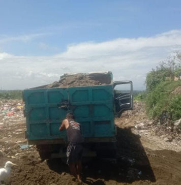 Antisipasi Kebakaran Saat Kemarau, Pengurukan TPA Mandung Capai 70 Persen