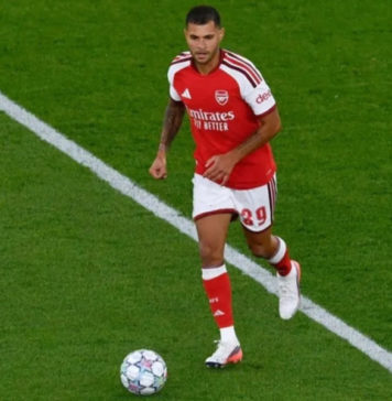 Arsenal Tutup Pramusim dengan Taklukkan Como