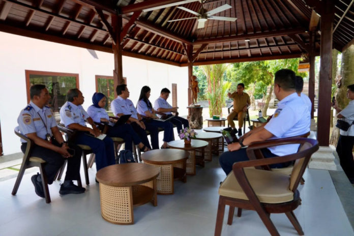 Atasi Kemacetan Kawasan Wisata, Badung Bahas Rencana Trem Kuta–Canggu 1