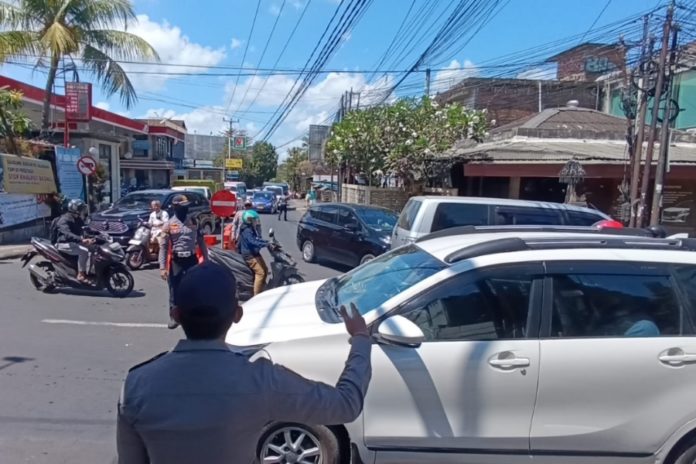 Atasi Kemacetan Ubud, Gianyar Uji Coba Rekayasa Lalin Di Jalan Made Lebah Dan Peliatan 1