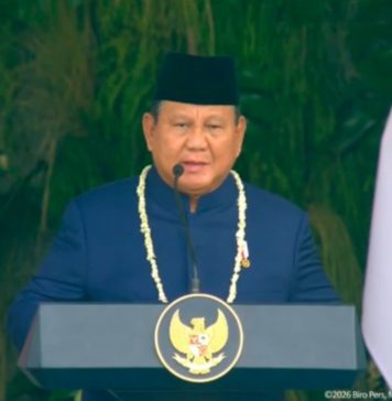 Awali Upacara HUT ke-81 RI, Prabowo Ajak Seluruh Peserta Berdoa untuk Korban Bencana