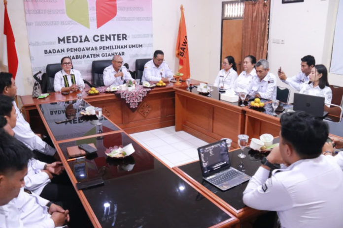 Bawaslu Jalin Sinergi Dengan Diskominfo Tangkal Penyebaran Hoaks Kepemiluan 1