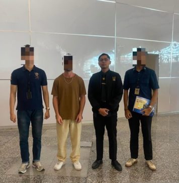 Berbisnis dan Diduga Terkait dengan Agen Perjalanan Warga Israel, WNA Dideportasi dari Bali
