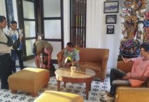 Berkat CCTV, Polisi Berhasil Temukan Tas WN Australia yang Tertinggal di Taksi