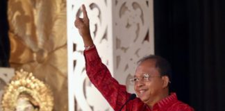 Dari Mahasiswa Matematika hingga Memimpin Bali, Wayan Koster Masuk “100 Alumni ITB Kebanggaan Almamater”