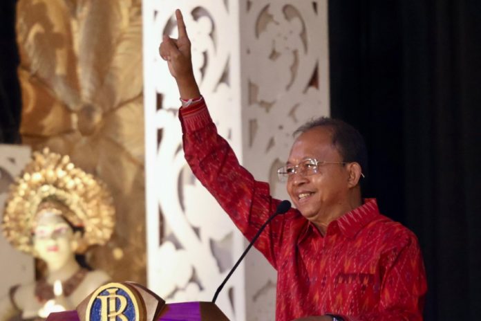 Dari Mahasiswa Matematika Hingga Memimpin Bali, Wayan Koster Masuk “100 Alumni ITB Kebanggaan Almamater” 1