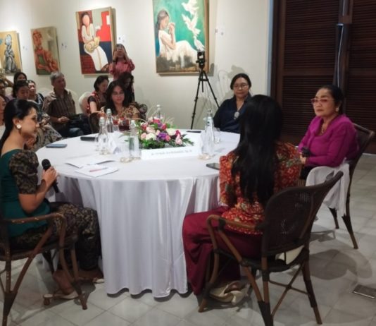 Dari Psikolog hingga Maestro Tari Bali Ungkap Peran Ibu dalam Menentukan Panggilan Hidup