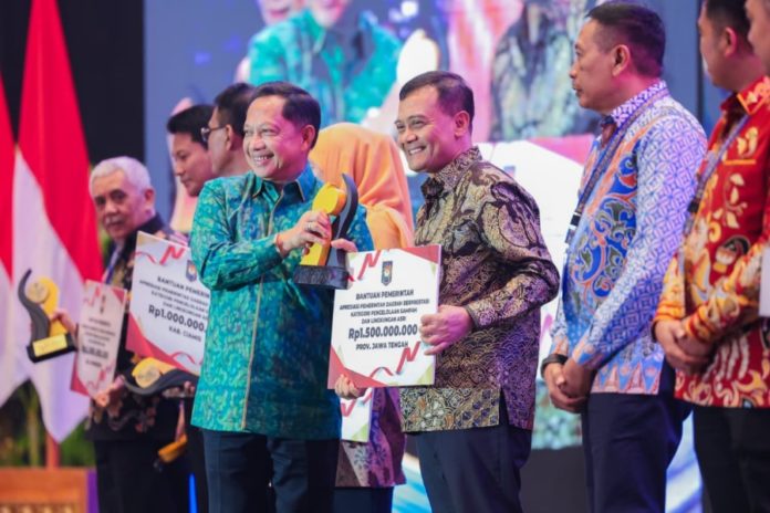 Dari Sampah Jadi Energi, Strategi Jateng Kelola Ribuan Ton Sampah Berbuah Penghargaan 1