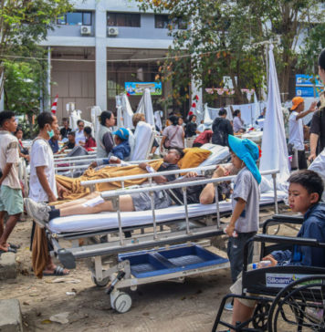 Data Sementara Pascagempa NTT: 47 Orang Meninggal, Ratusan Bangunan Rusak