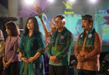 Dekranasda Buleleng Luncurkan Endek Tunjung Ungu