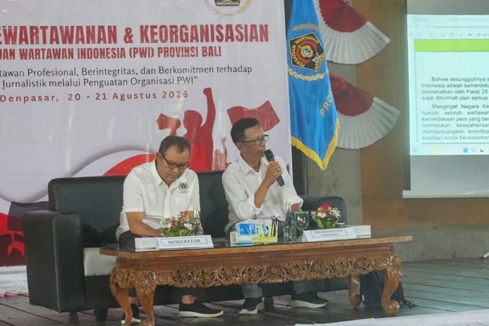 Di Tengah Banjir Informasi, Wartawan Dituntut Tetap Jadi Clearing House 1