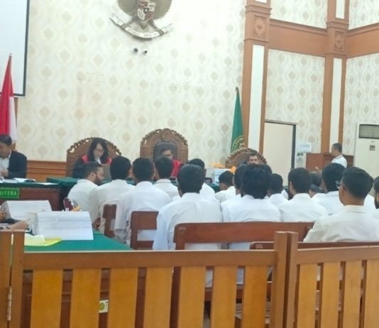 Diperiksa Sebagai Terdakwa, 35 WNA India Kompak Tak Tahu Dipekerjakan Judi Online