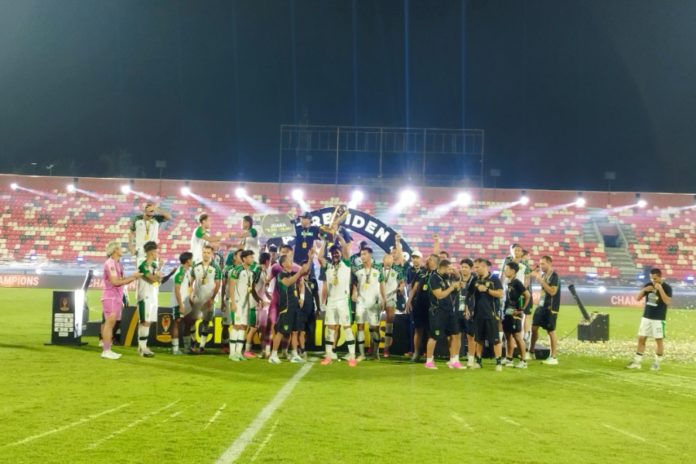 Diselesaikan Dengan Adu Penalti, Persebaya Raih Juara Piala Presiden 2026 1
