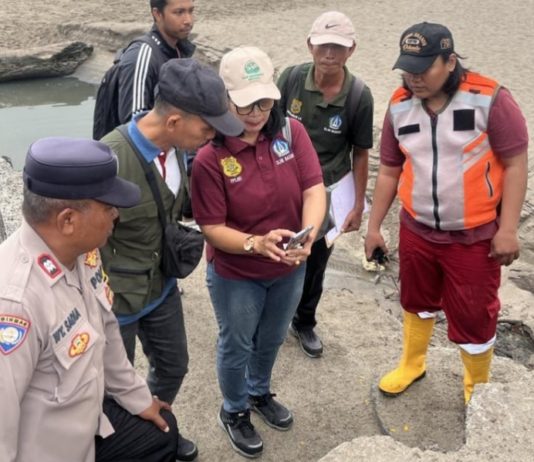 DLHK Badung Tutup Saluran Diduga Limbah ke Pantai Berawa