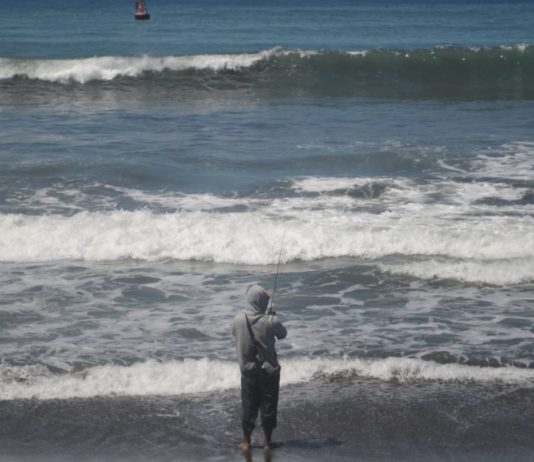Gelombang 4 Meter Intai Perairan Bali hingga 3 Hari ke Depan