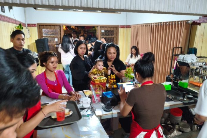 Gubernur Koster Berbagi Di Tumpek Krulut, Bichito Coffee Di Buleleng Gratiskan 700 Cangkir Kopi 1