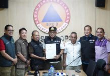 Gubernur Koster Datang ke Labuan Bajo, Bali Tegaskan Komitmen Bantu NTT Pulihkan Dampak Gempa